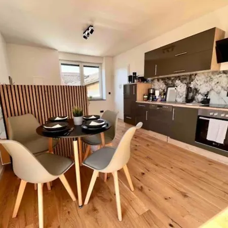 Modernes Fuer Monteure & Handwerker In Mit Wlan & Balkon Bensheim